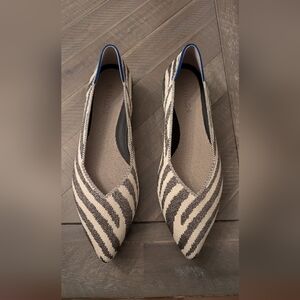 Rothy’s The Point II Shimmer Zebra size 8.5